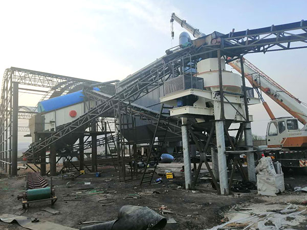 小型制砂機(jī)一套多少錢(qián)？小沙場(chǎng)一年掙多少錢(qián)？